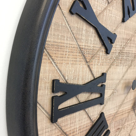 BeoXL - Wandklok XL Woodstock 70