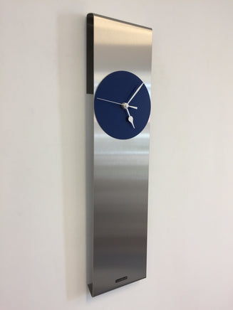 BeoXL - Wandklok SKY-SCRAPER BLUE Modern Dutch Design