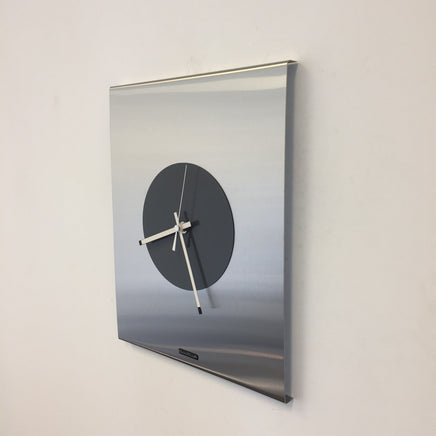 BeoXL - Wandklok Time Square New York GREY Modern Dutch Design