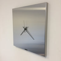 BeoXL - Wandklok Time Square XXL New York Modern Dutch Design
