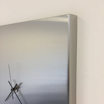 BeoXL - Wandklok Time Square XXL New York Modern Dutch Design