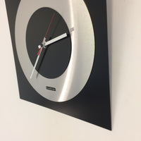 BeoXL - Wandklok TOPAZ Black and Black