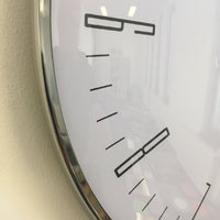 BeoXL - Wandklok White STYLUS Modern Design