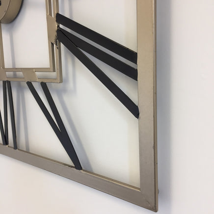 BeoXL - Wandklok SQUARE BLACK & GOLD modern industrieel design