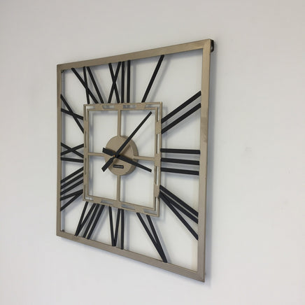BeoXL - Wandklok SQUARE BLACK & GOLD modern industrieel design
