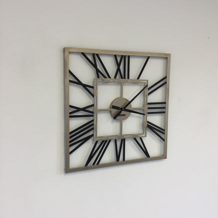 BeoXL - Wandklok SQUARE BLACK & GOLD modern industrieel design