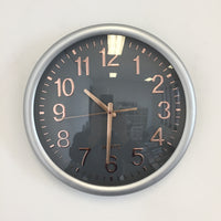 BeoXL - Wandklok Silver & Copper Modern Design