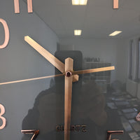 BeoXL - Wandklok Silver & Copper Modern Design