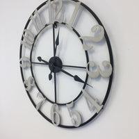 BeoXL - Wandklok AMSTERDAM ZWART-WIT INDUSTRIEEL