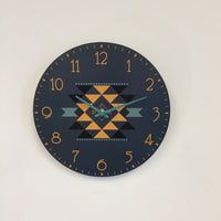 BeoXL - Wandklok TRIANGLE modern design