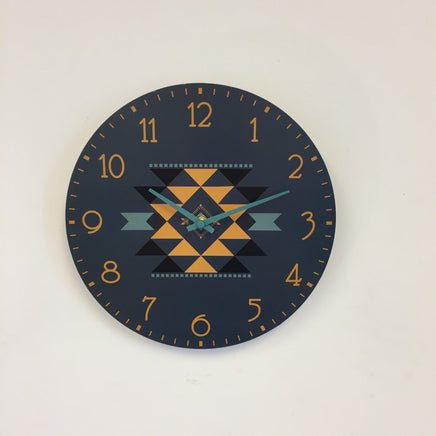BeoXL - Wandklok TRIANGLE modern design
