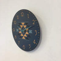 BeoXL - Wandklok TRIANGLE modern design