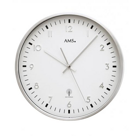 BeoXL - Wandklok TIME MACHINE modern design