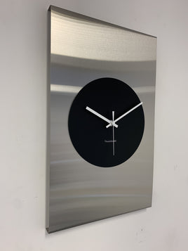 Wandklok CHANTALBRANDO -- NEW JERSEY -- SILVER & BLACK -- MODERN DESIGN