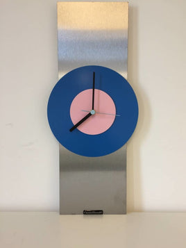 BeoXL - Wandklok RVS Blue & Pink