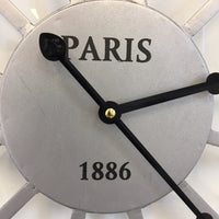 BeoXL - Wandklok PARIS Industrieel Design