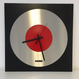 BeoXL - Wandklok TOPAZ Black and Red