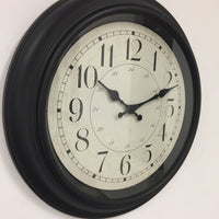 BeoXL - Wandklok Black Retro Design