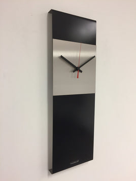 BeoXL - Wandklok LaBrand Export Design Black & RED Pointer