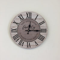 BeoXL - Wandklok Family Time modern design
